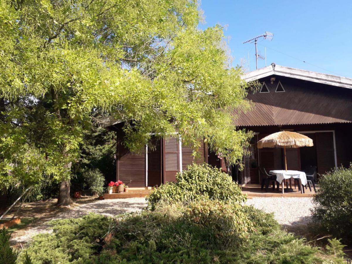 Chalet Les Cigalines Au Calme Fabrezan Exterior foto